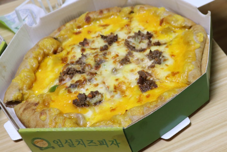 수타송임실치즈피자 이미지