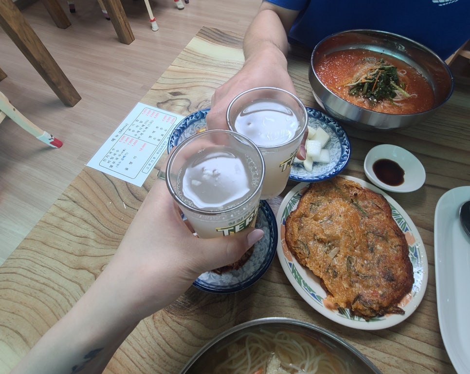 이모네잔치국수 이미지