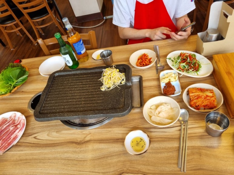 순두부와삼겹살 이미지