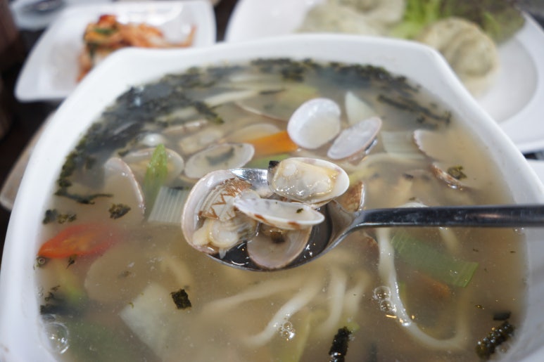 명동생칼국수 이미지