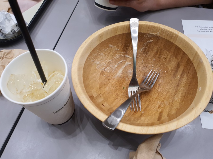샐러디기흥테라 이미지
