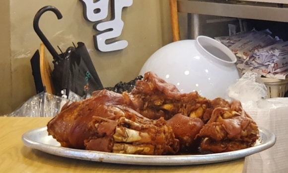 한양한방왕족발 이미지