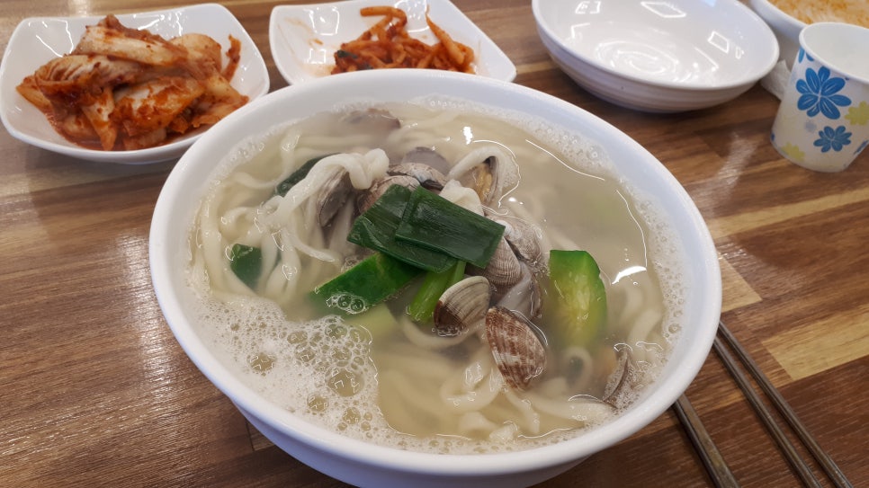 밀조아생바지락칼국수 이미지