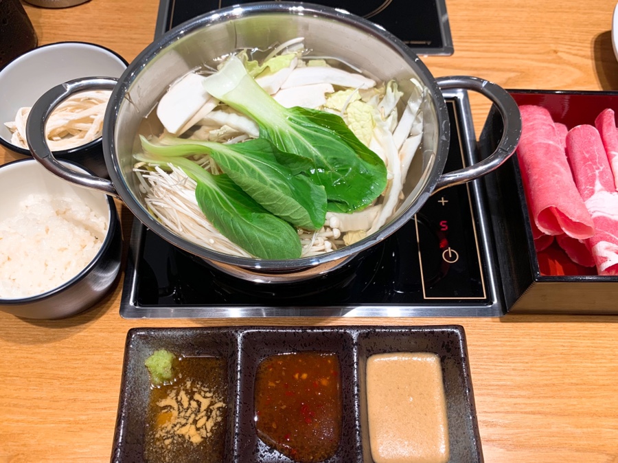 녹정샤브샤브 이미지