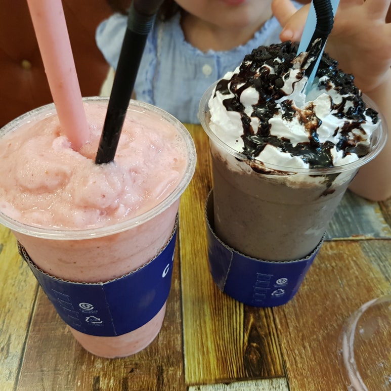 까페뚤레 이미지