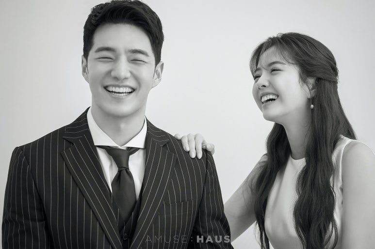 어뮤즈데이 이미지