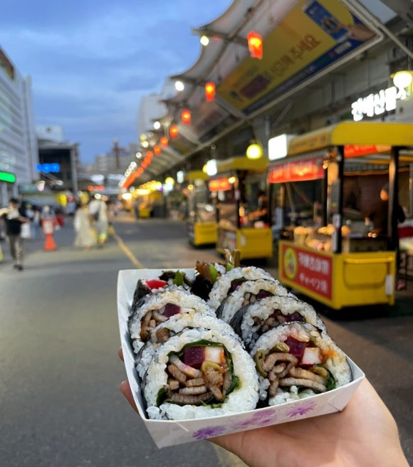 철판꽃삼겹김밥 이미지