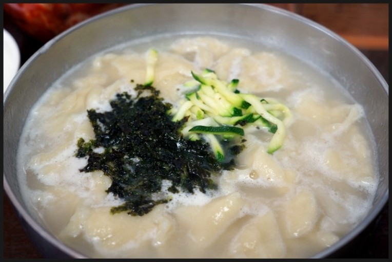 장모님칼국수 이미지