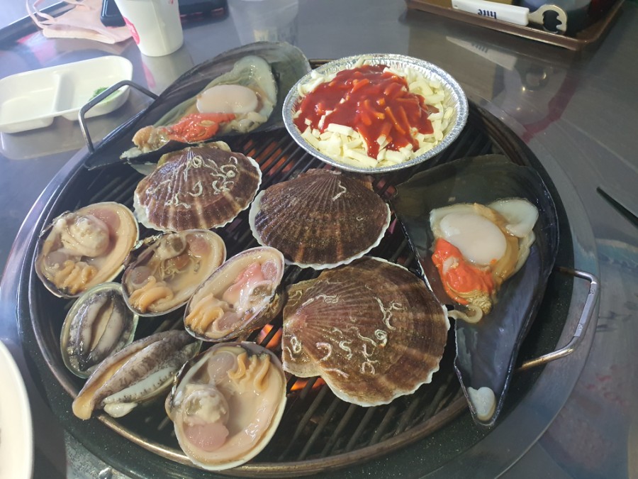조개까는포차 이미지