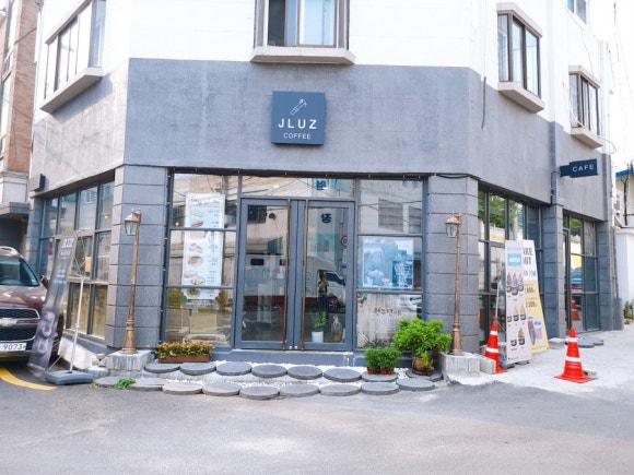 제이루스커피 이미지