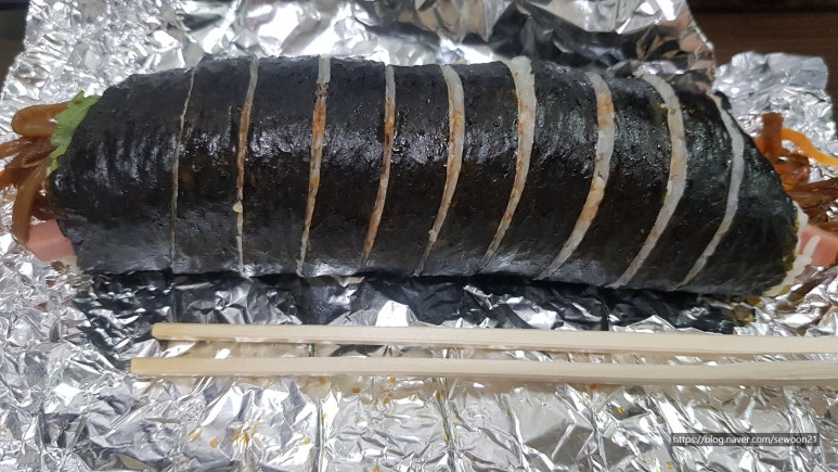 진김밥 이미지