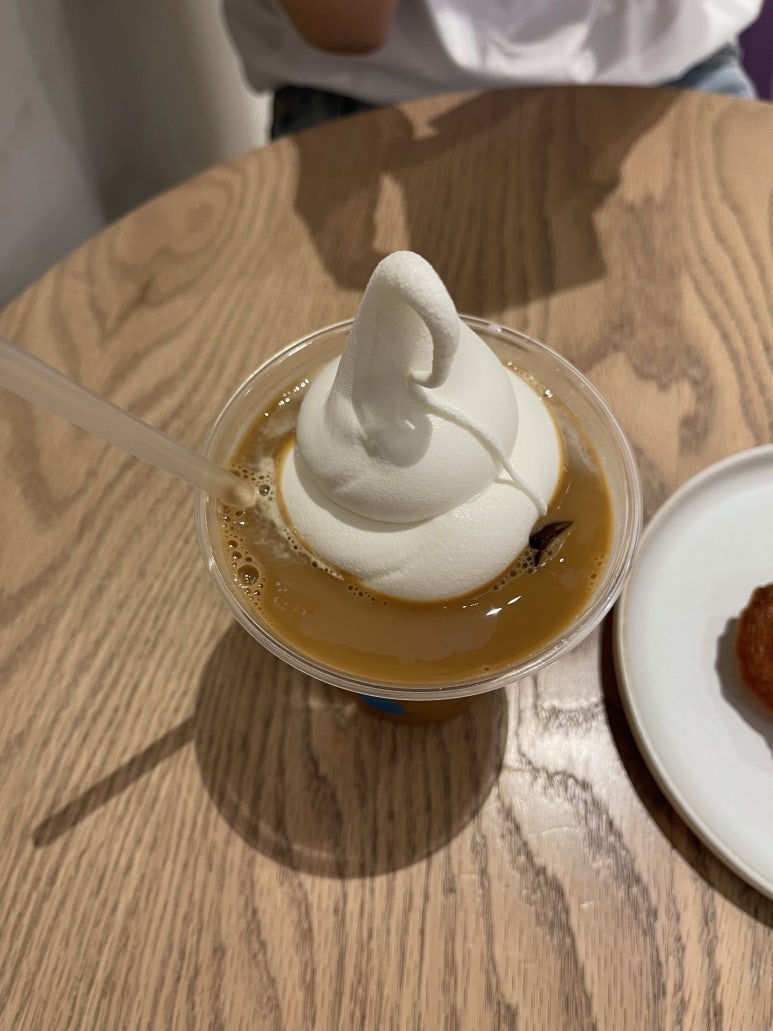 플로트커피 이미지