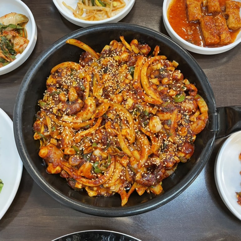 위드윤네일 이미지