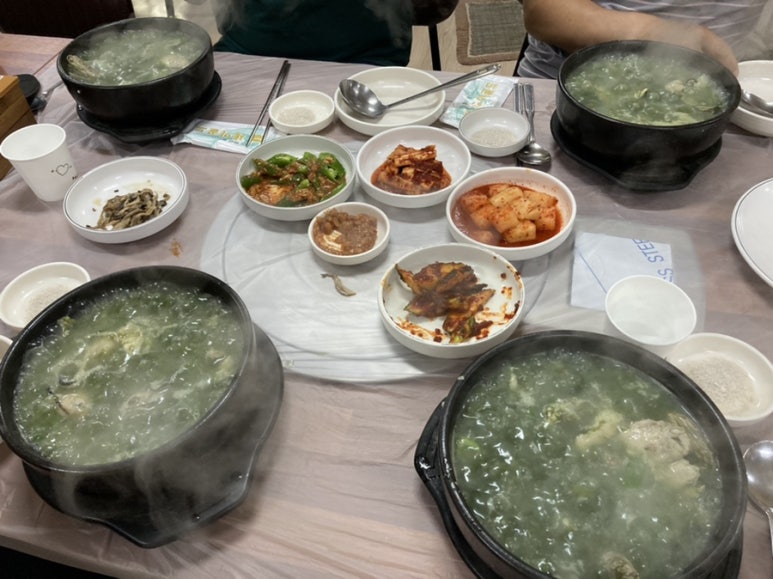 앞산옻닭앞산생오리마을 이미지