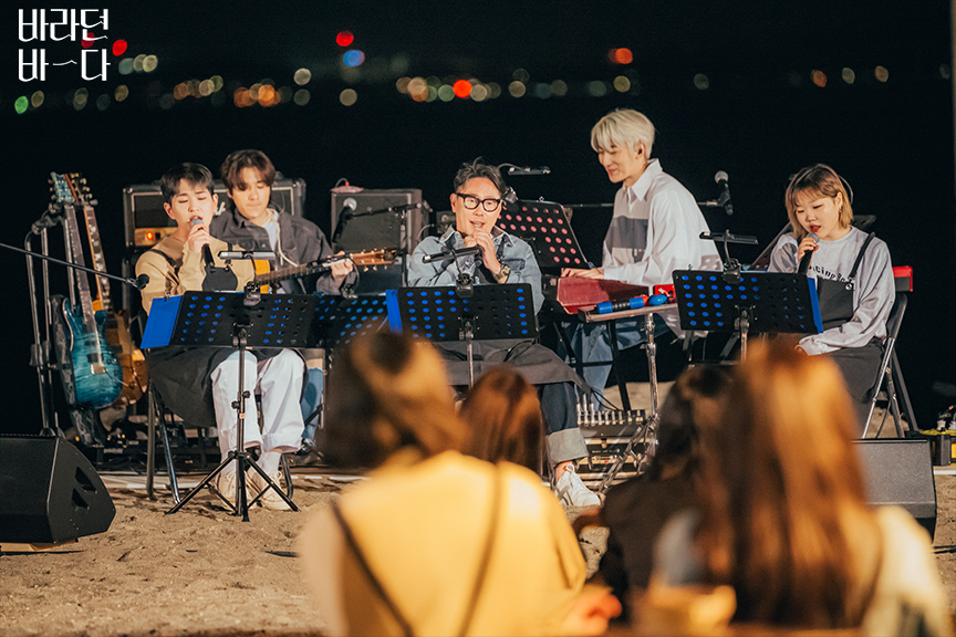 카페바라던바다 이미지