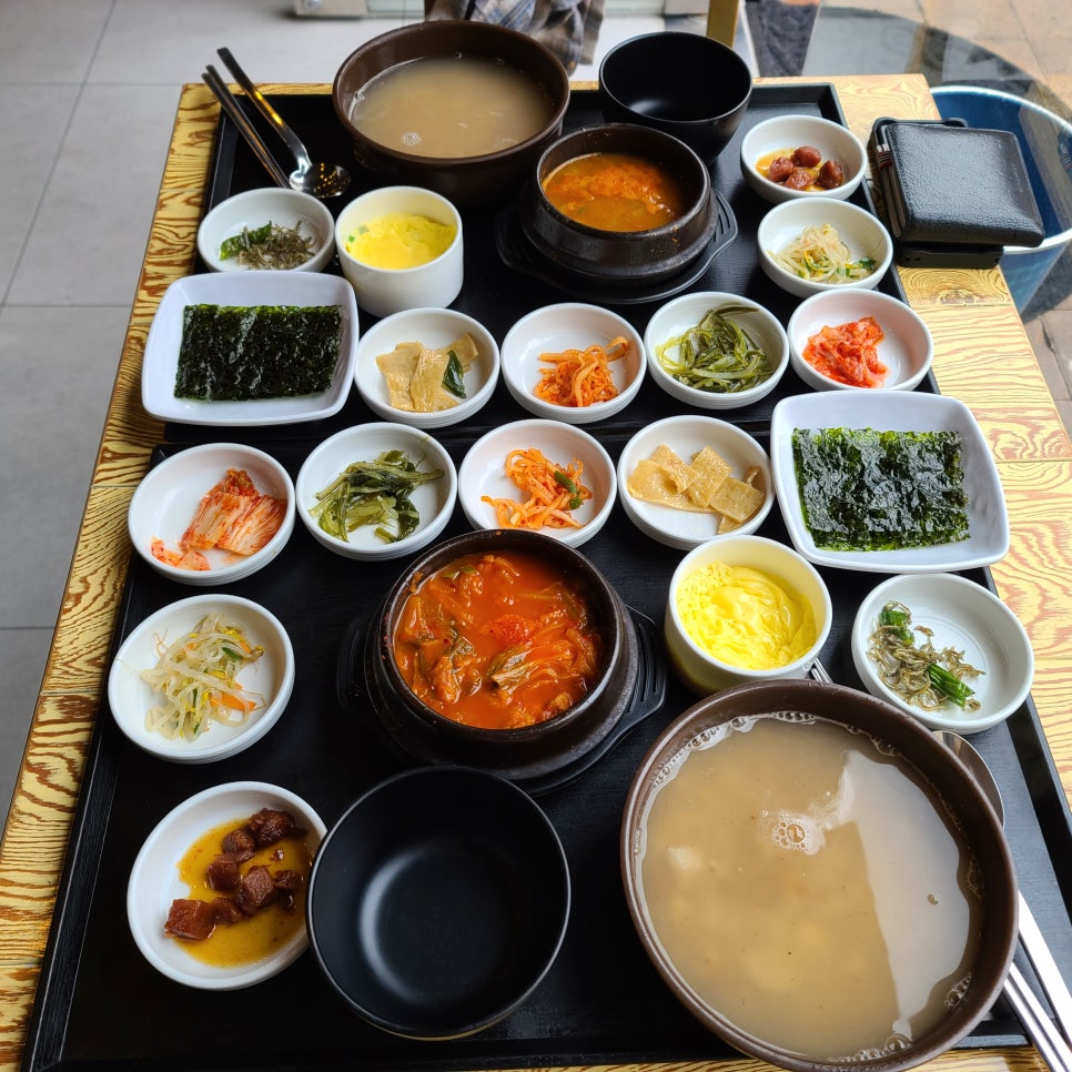 청담골 반상 이미지