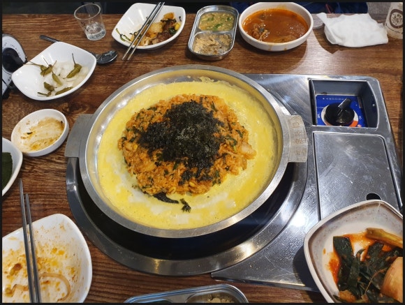 한우부추곱창 이미지