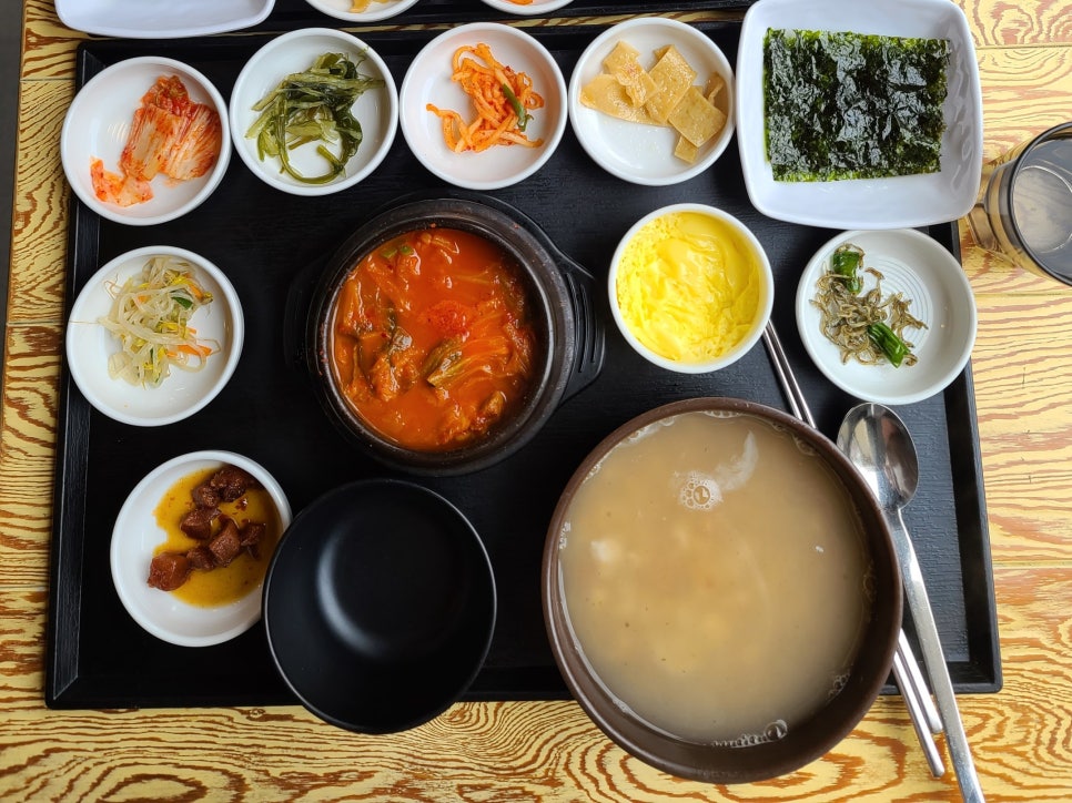 청담골 반상 이미지