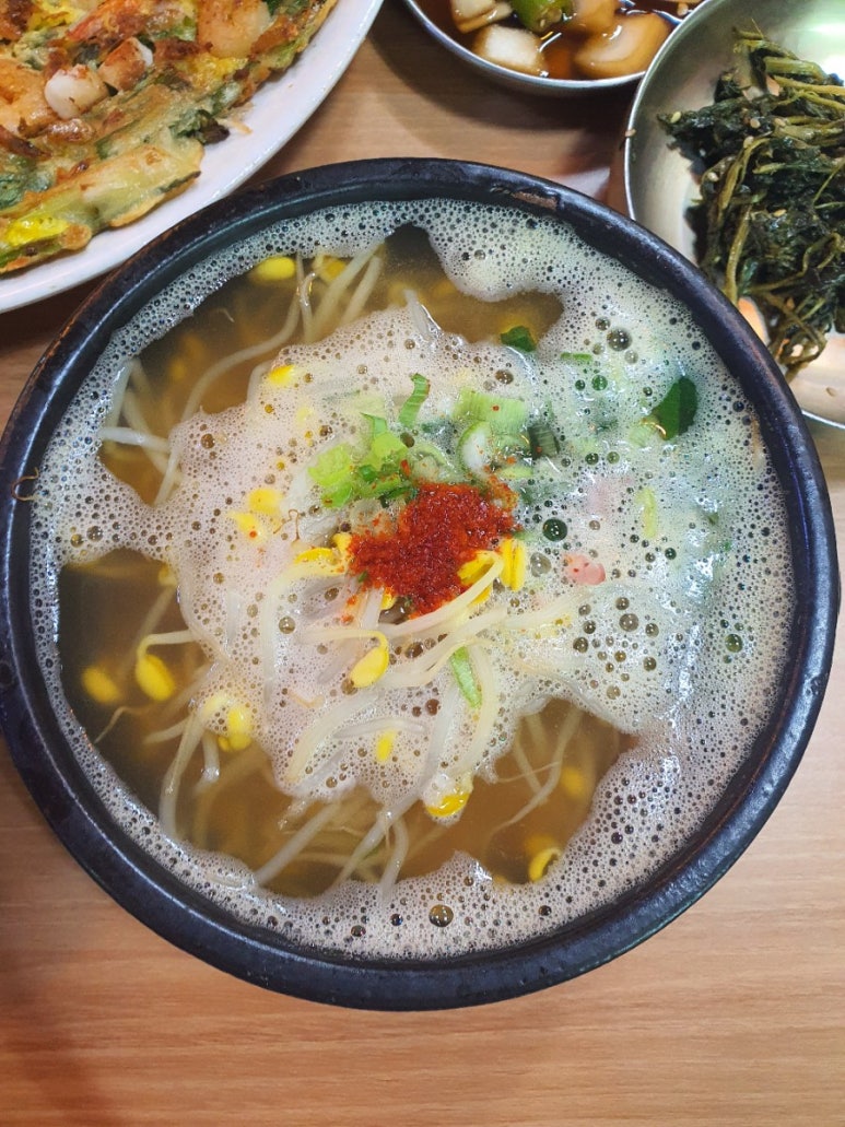 전주콩나물국밥 이미지