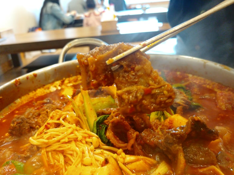 삼삼밀면 이미지