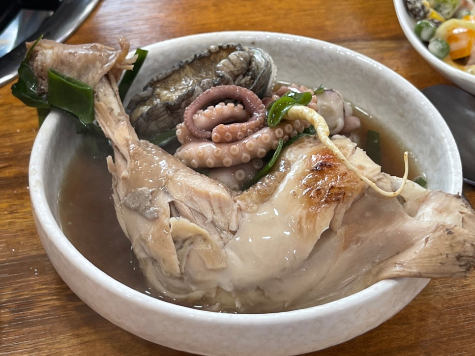 오박사전복해신탕 이미지