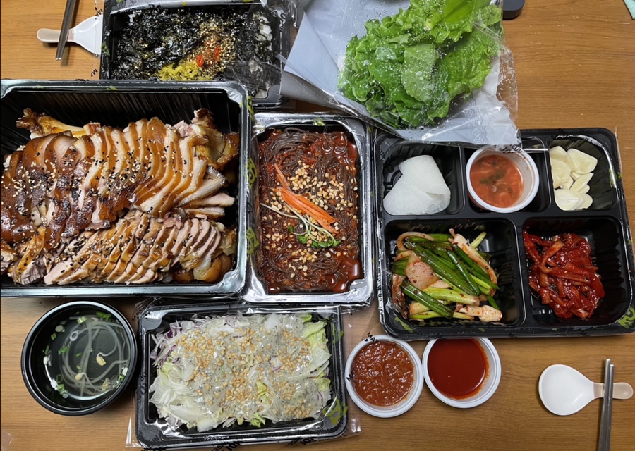 맛보는족족 이미지