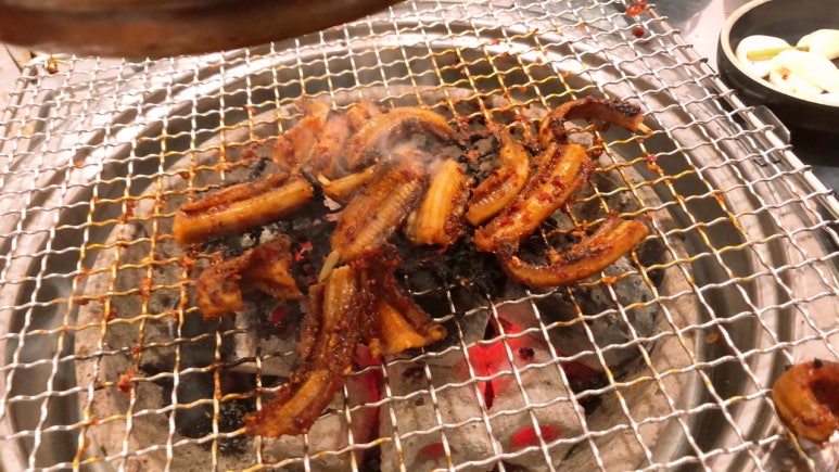원조산호숯불아나고곰장어막창 이미지