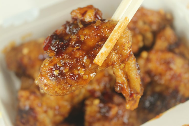 치킨플러스 이미지