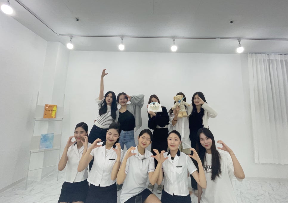크루쓰승무원학원 이미지