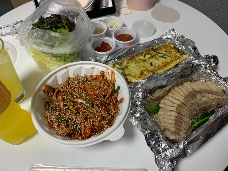 본가한치보쌈 이미지
