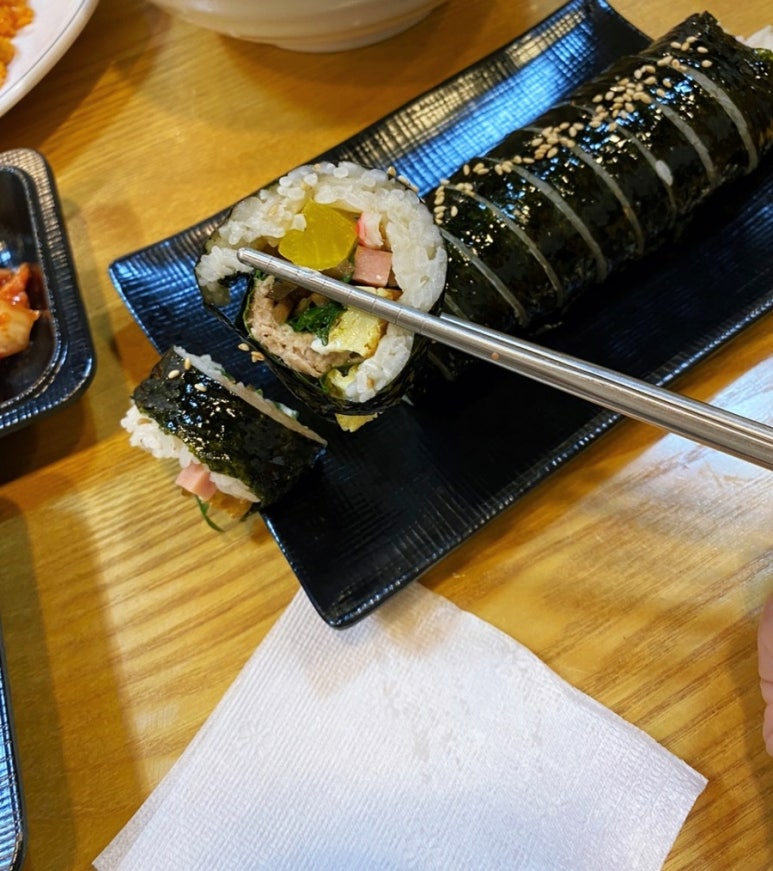 고인돌김밥 이미지