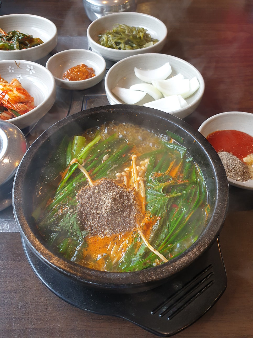천지흑염소탕 이미지