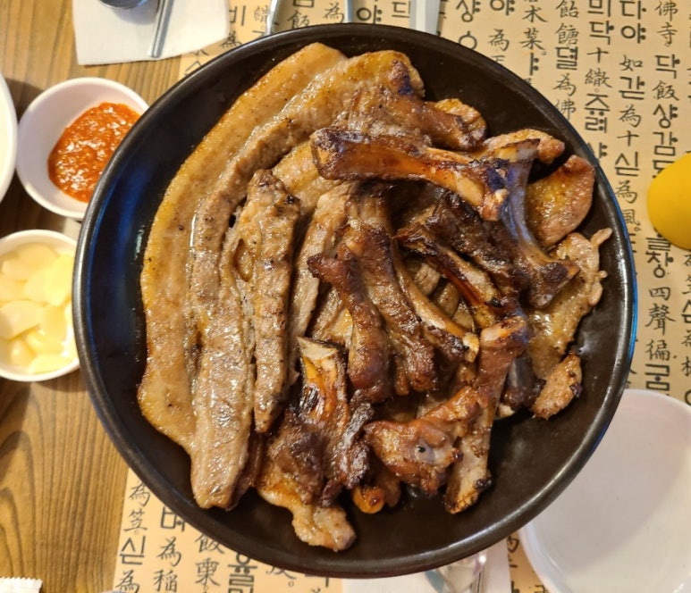 서민숯불갈비 이미지