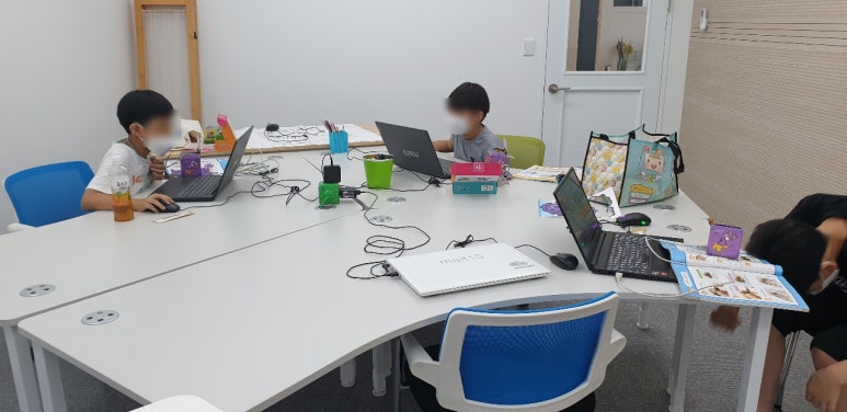 인텔마이티인공지능코딩학원 이미지