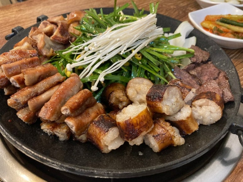 한우부추곱창 이미지