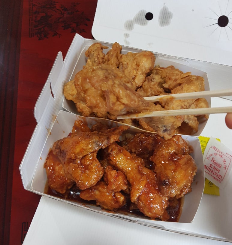호식이두마리치킨광주 이미지