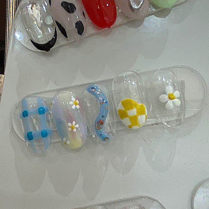 네일그리다(nail grida) 이미지