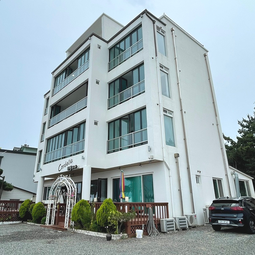 코델리아스파펜션 이미지