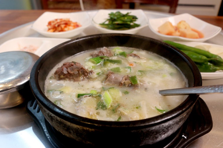연일돼지국밥 이미지