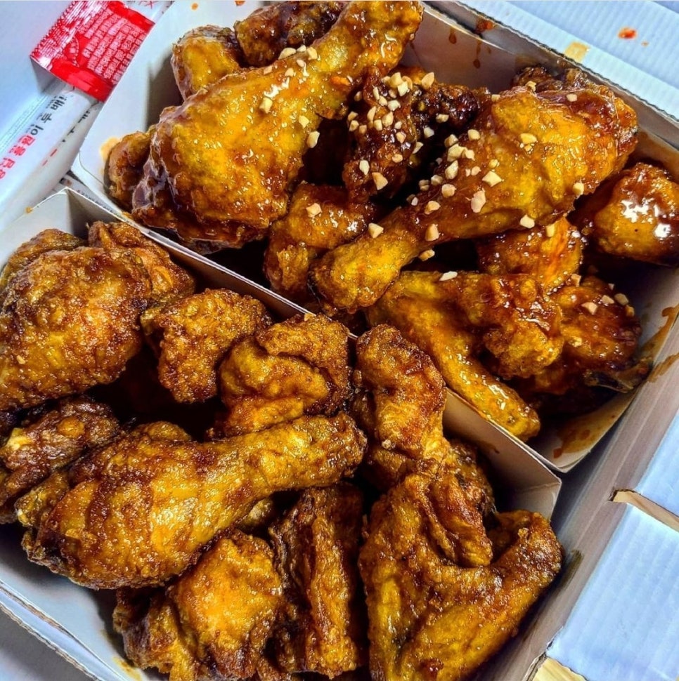 호식이두마리치킨 이미지
