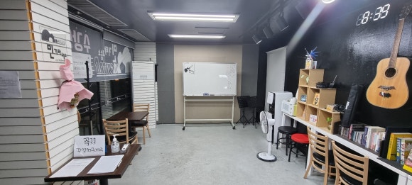 민기타교습소 이미지