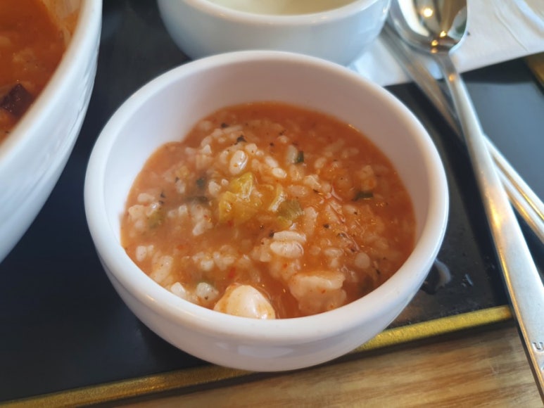 본죽약수역점 이미지