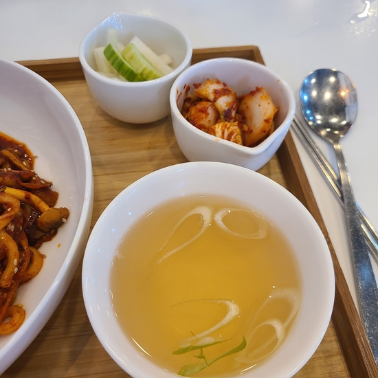 제육향연 이미지