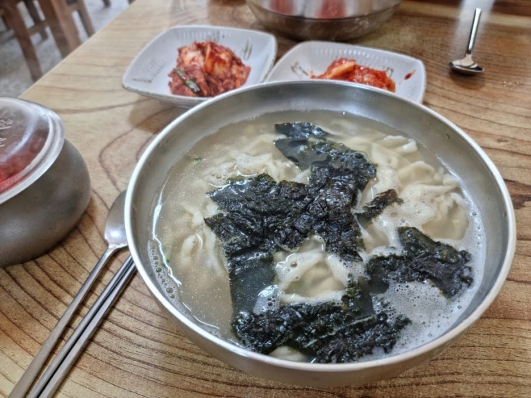 이모네칼국수 이미지