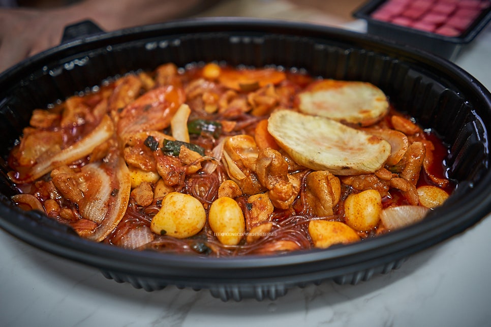 두마리찜닭두찜아산 이미지