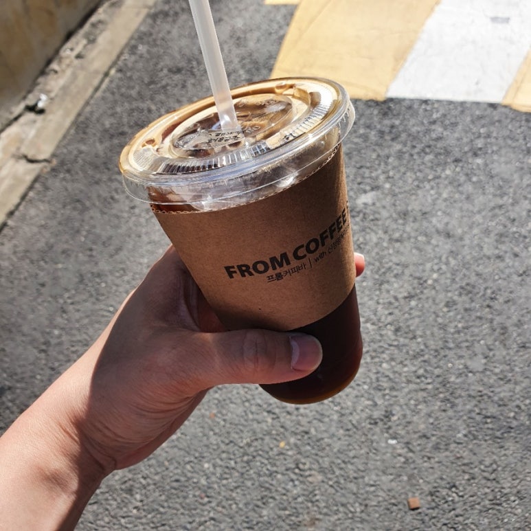 프롬커피바 동교점 이미지