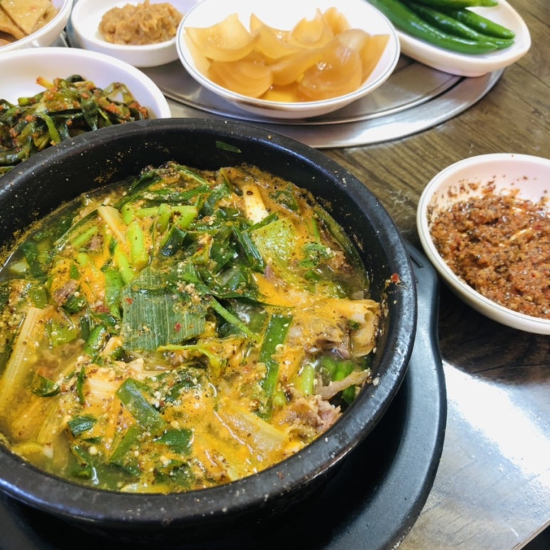 능어리흑염소 이미지