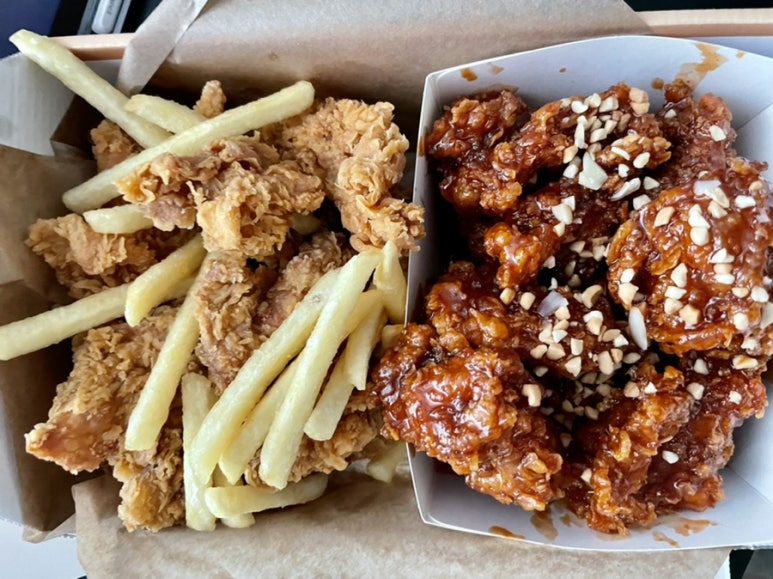 자담치킨수원 이미지