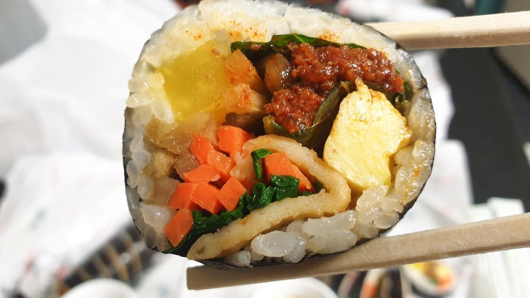 정성스러운김밥 이미지