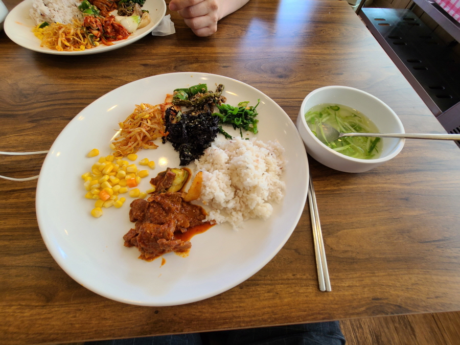 행운부페식당 이미지